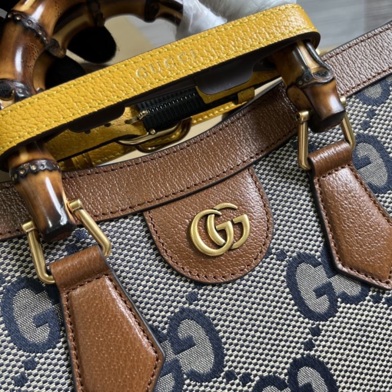 Gvc*1 tote bags